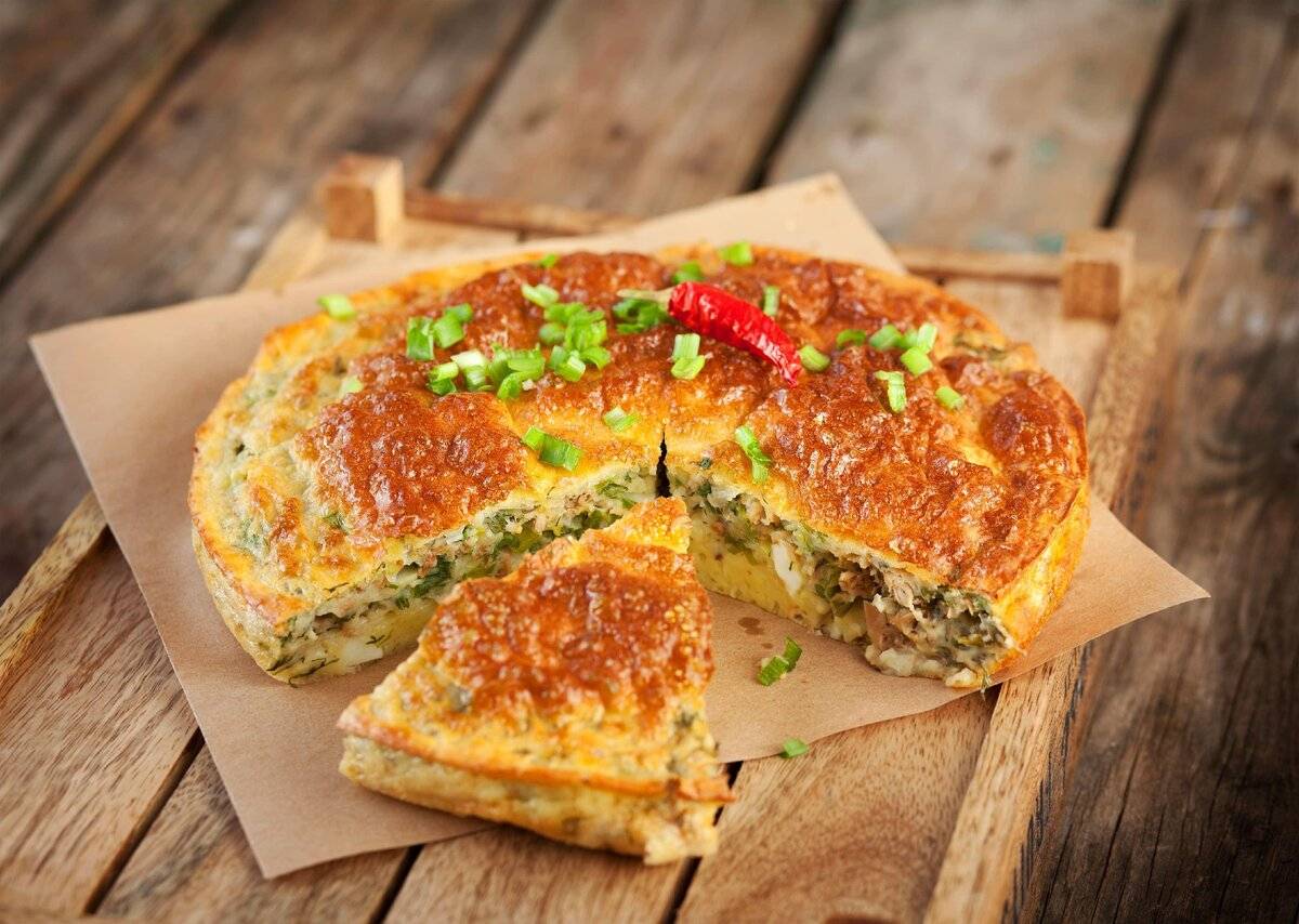 Заливной пирог с рыбными консервами в духовке