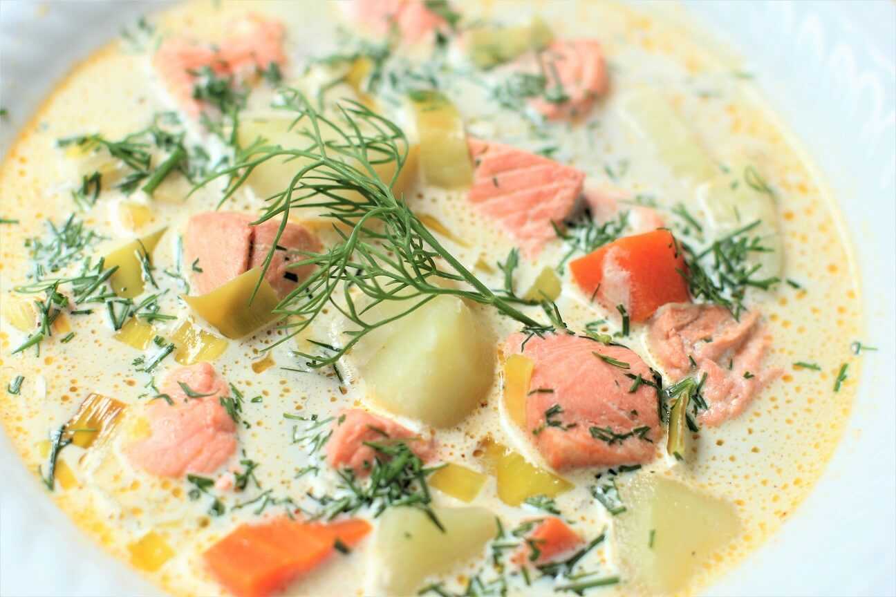 Уха из красной рыбы – 7 вкусных рецептов