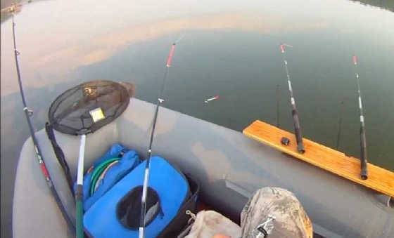 Ловля на фидер с лодки, технические аспекты успешной рыбалки на воде