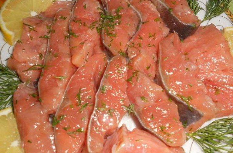 Как засолить горбушу в домашних условиях вкусно и быстро под семгу?