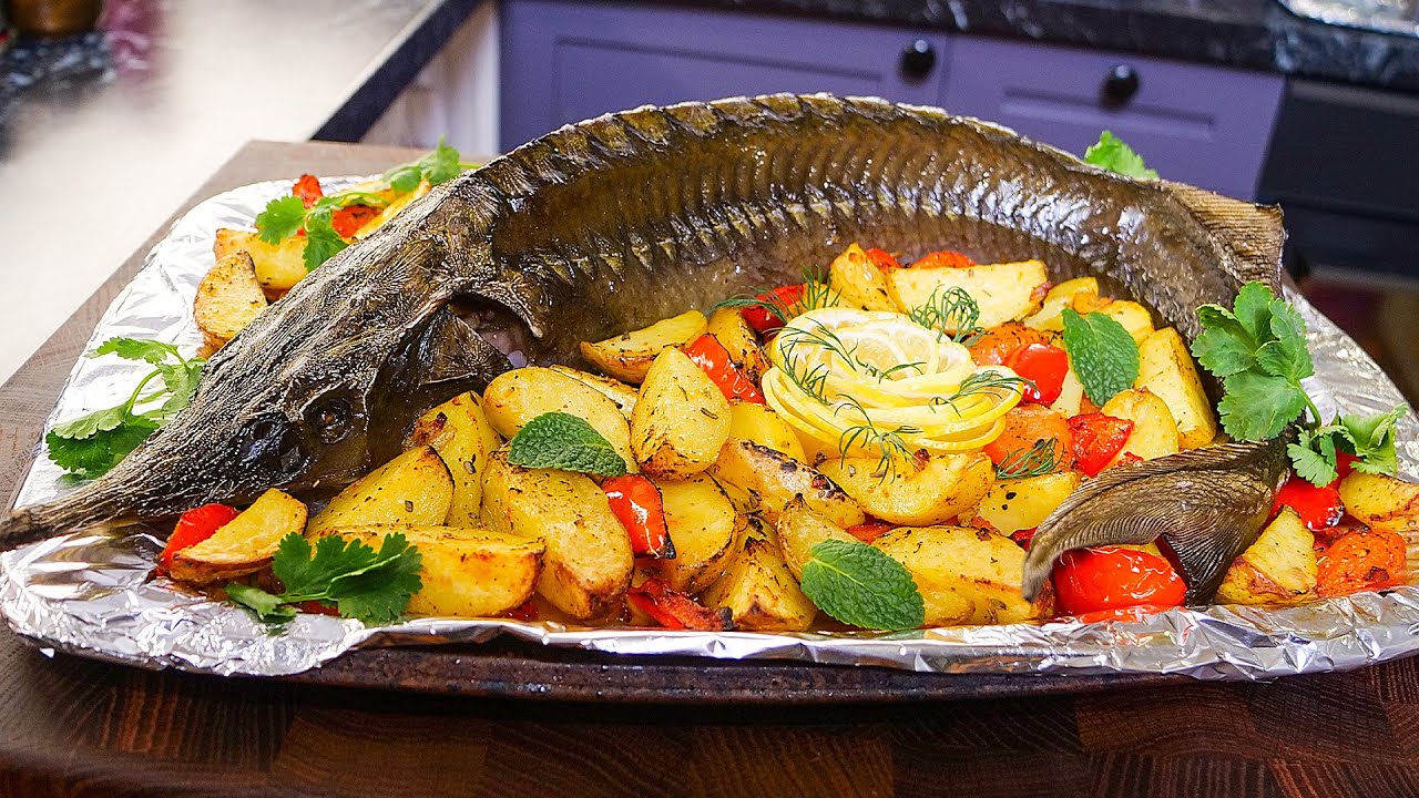 Запеченный осетр в духовке: как приготовить целиком и кусочками, рецепты приготовления
