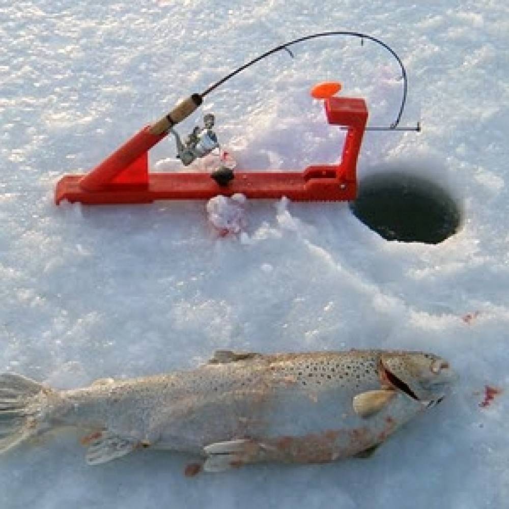 Зимняя удочка и приманки для рыбалки на щуку