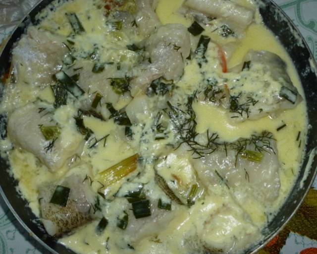 Рыба в сметане на сковороде: вкусные рецепты
