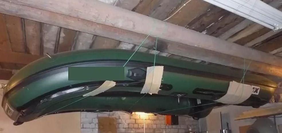 Хранение пвх лодки зимой в гараже под потолком, правильное хранение лодки в зимний период | гаражтек