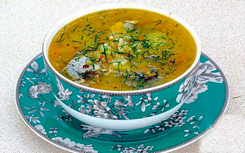 Рыбный суп из консервов сайры — рецепт с рисом