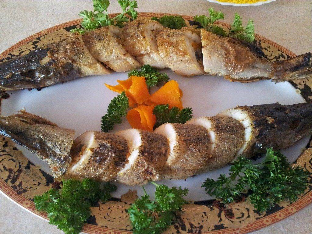 Щука в фольге в духовке – 6 рецептов, как вкусно запечь рыбу