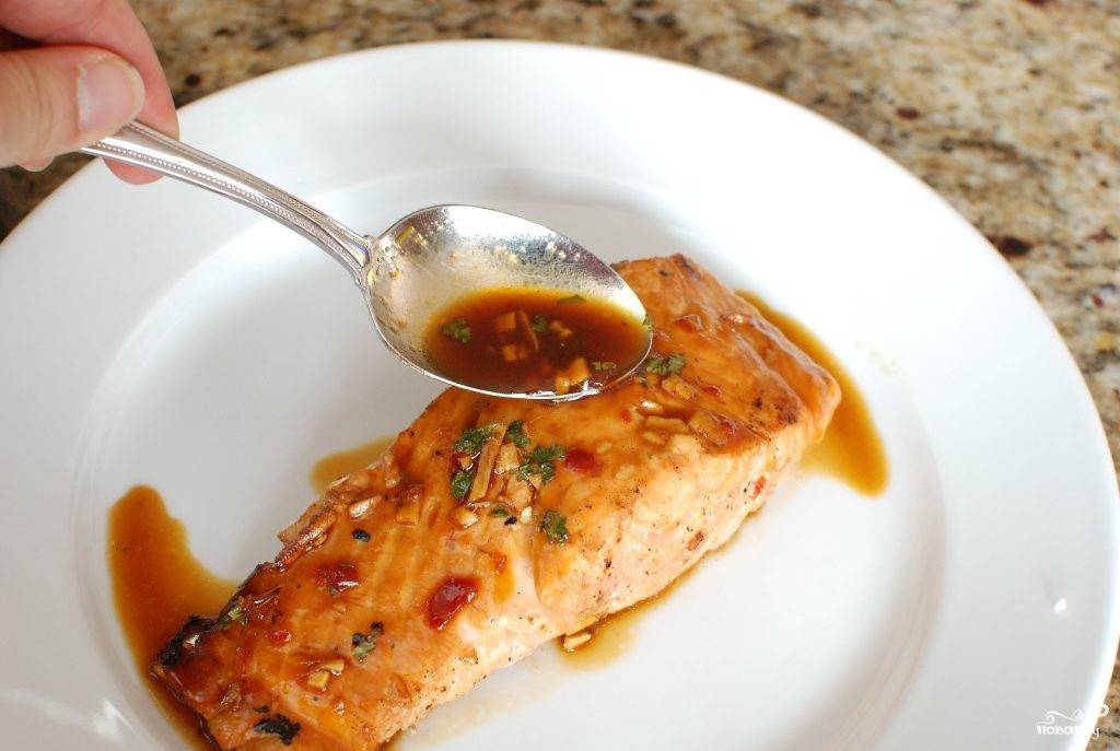 Рецепт соуса к рыбе в домашних. Соус для рыбы. Соус к рыбе жареной. Рыба в апельсиновом соусе. Рыба в соусе в духовке.
