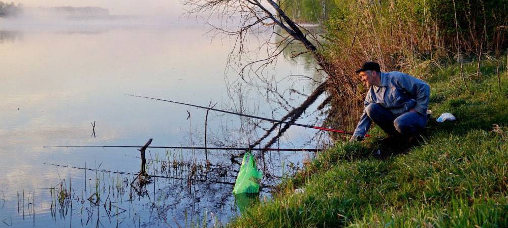 Ловля карася осенью: особенности рыбалки по холодной воде