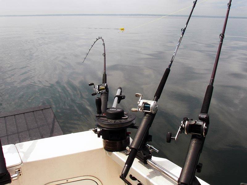 Рыбалка троллингом на лодке пвх видео обучение