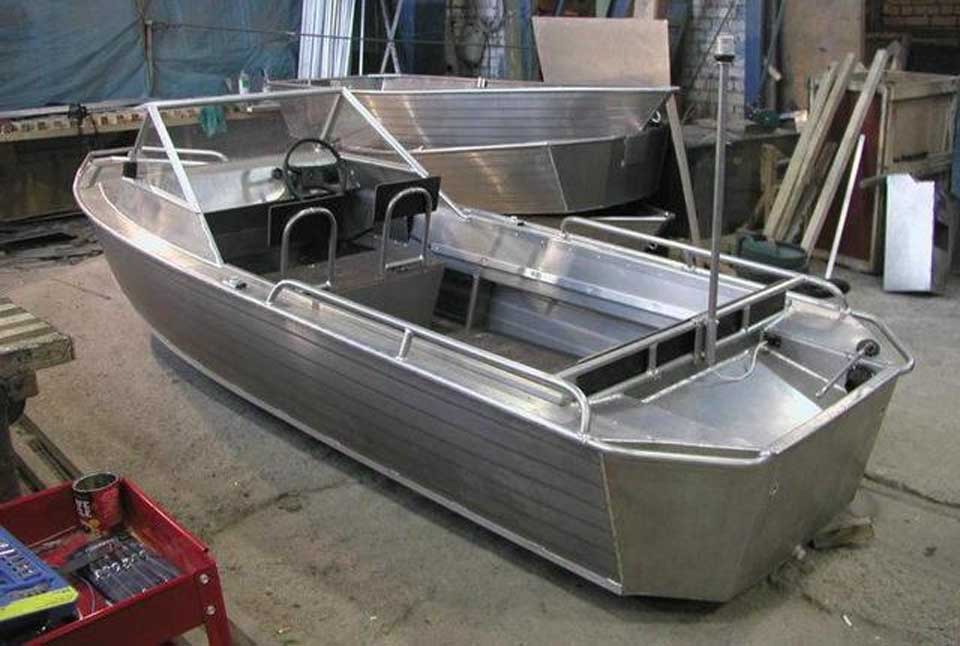 Лодки для рыбалки алюминиевые: преимущества. изготовление лодки своими руками