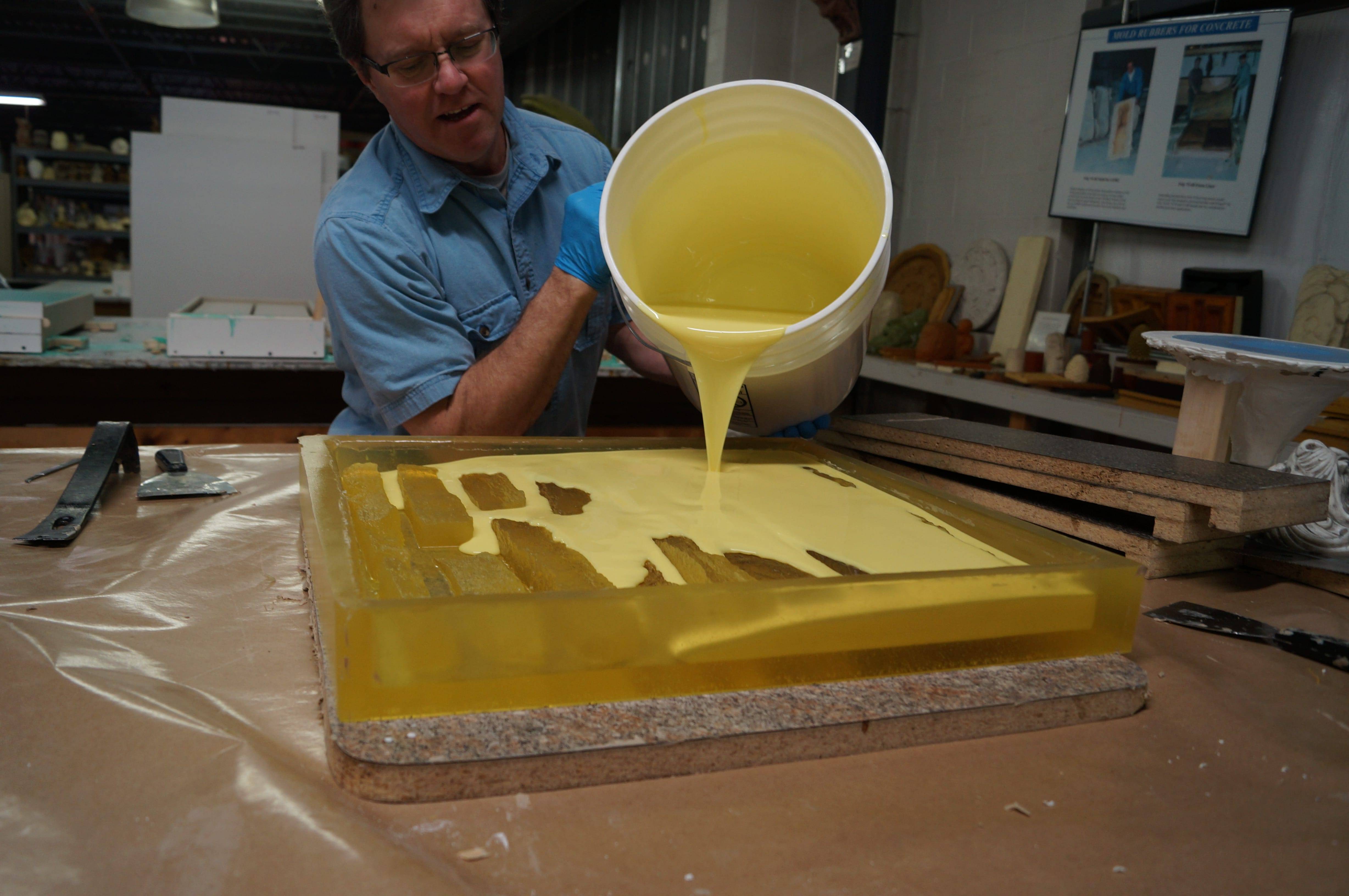 Изготовление силикона для заливки форм