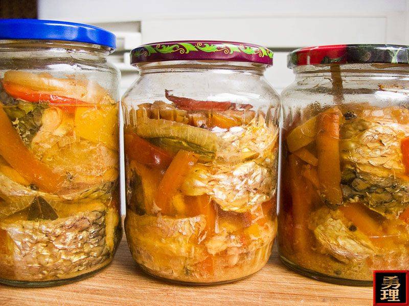 Рыбные консервы в духовке — вкусные рецепты