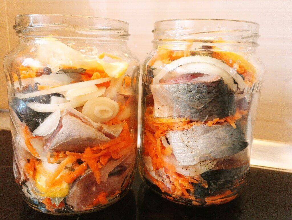 Консервирование рыбы в домашних условиях: рецепты, с овощами в масле, банках, духовке