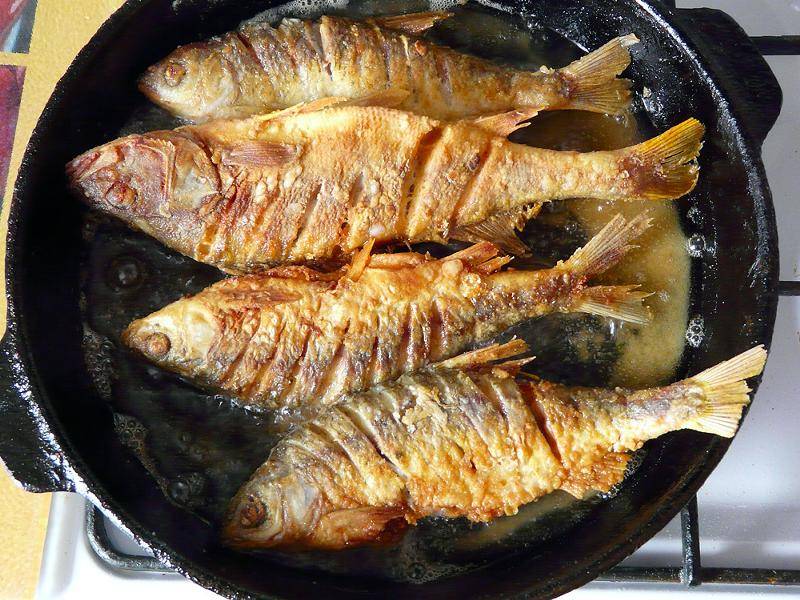 Как жарить рыбу на сковороде | вкус-но.ру