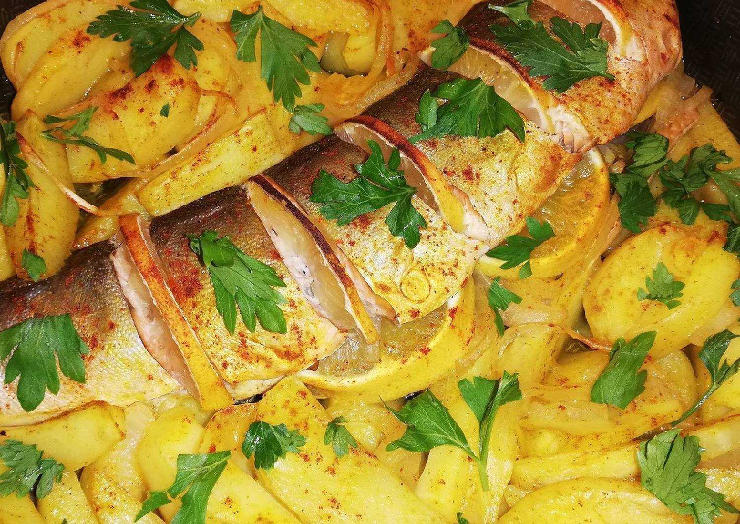 Форель запеченная в духовке — простые и вкусные рецепты домашнего приготовления
