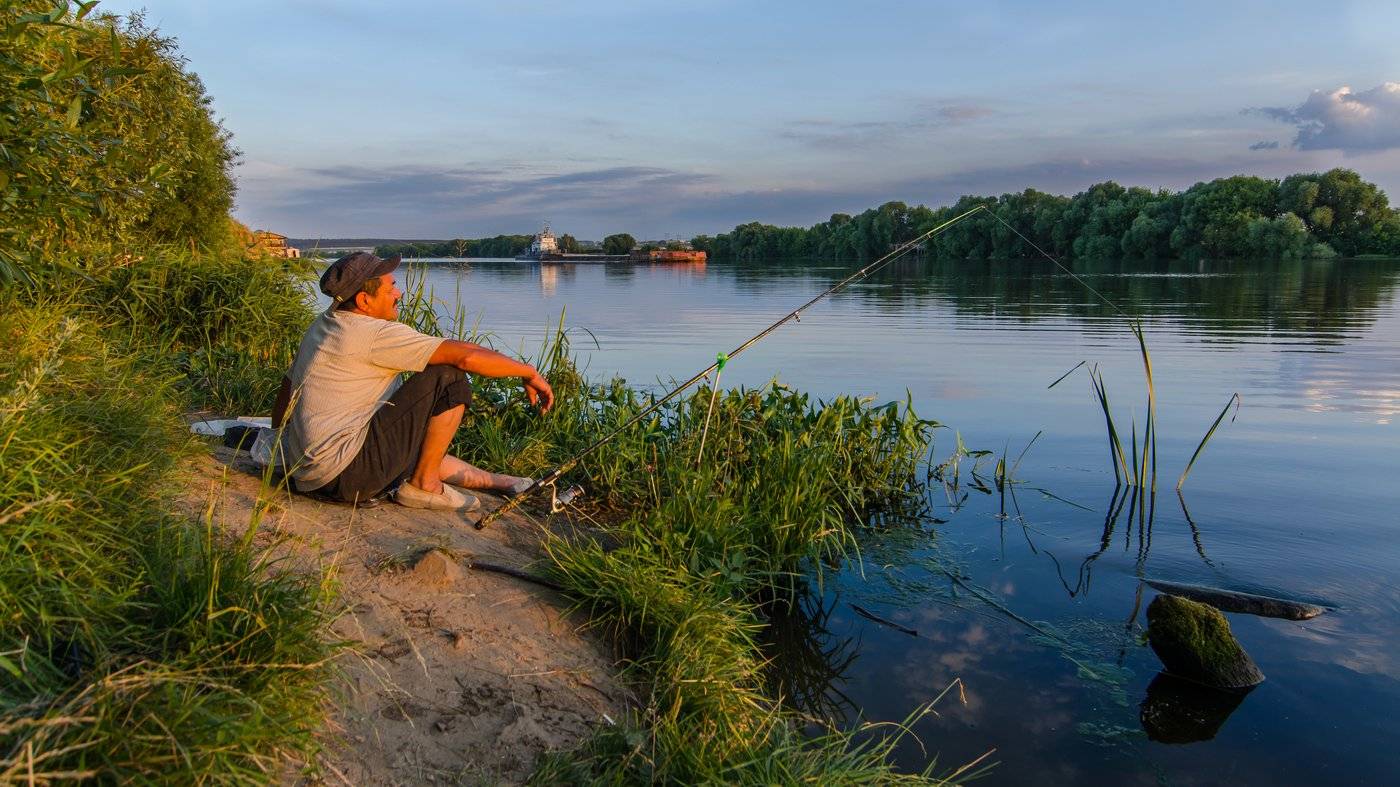 Рыбалка на могучей реке волга с берега и лодки фото видео – мастер ловли