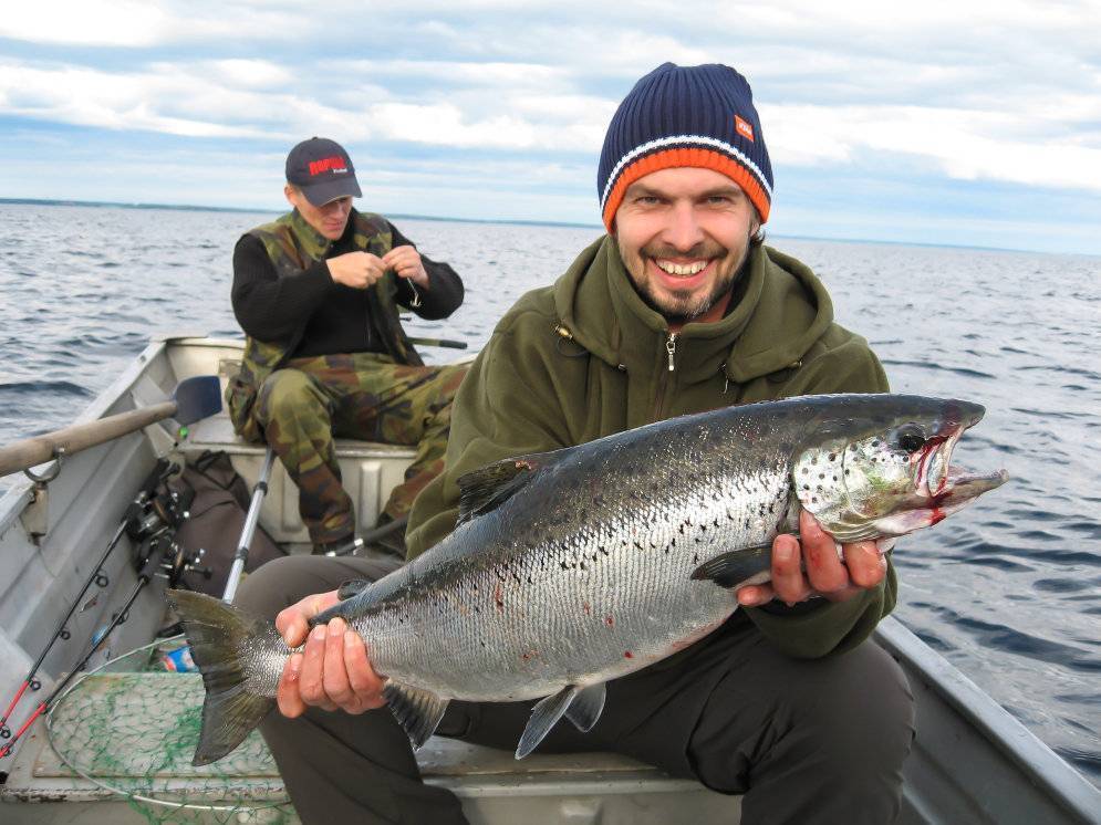 Зимняя рыбалка на ладоге, ловля рыбы зимой на ладожском озере / ribalcka.ru
