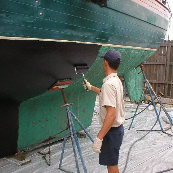 Краска для лодок: разновидности, подготовка и технология работы с материалом