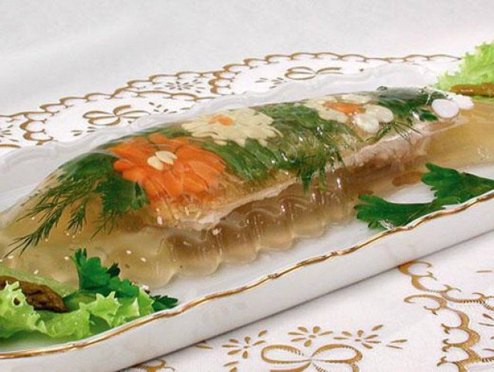 Студень из карпа